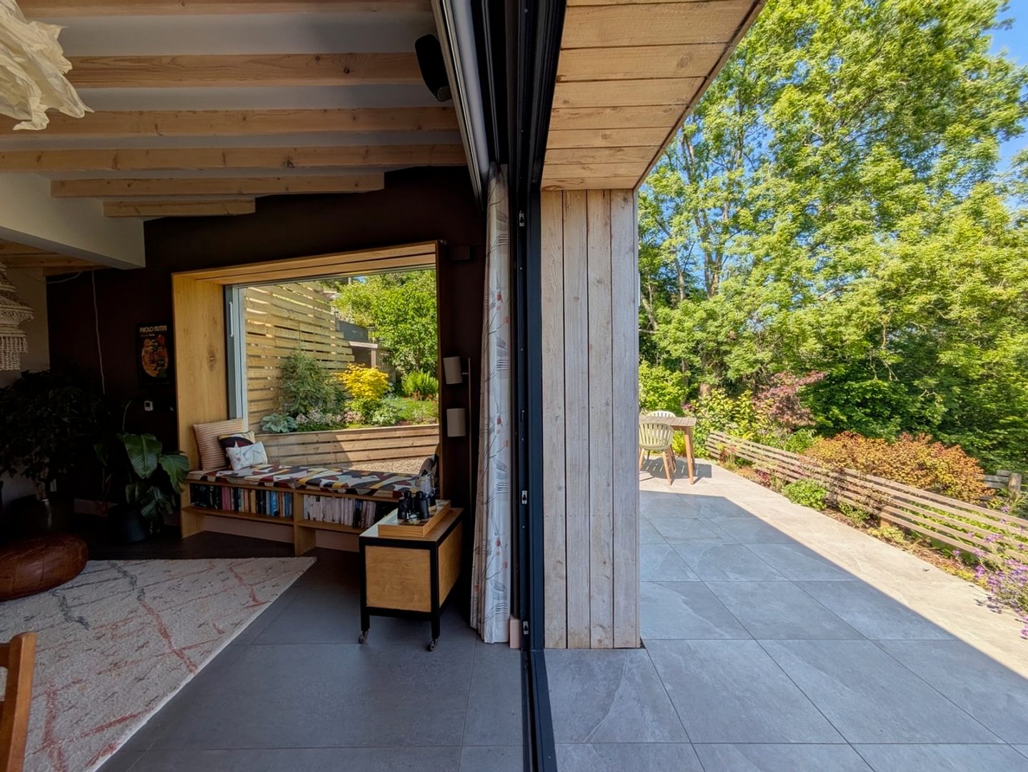 Nuthatch Bifold doors