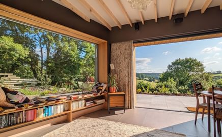 Nuthatch Retreat Living Room Double aspect