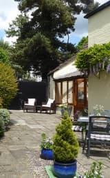 The Coach House - Newland Garden