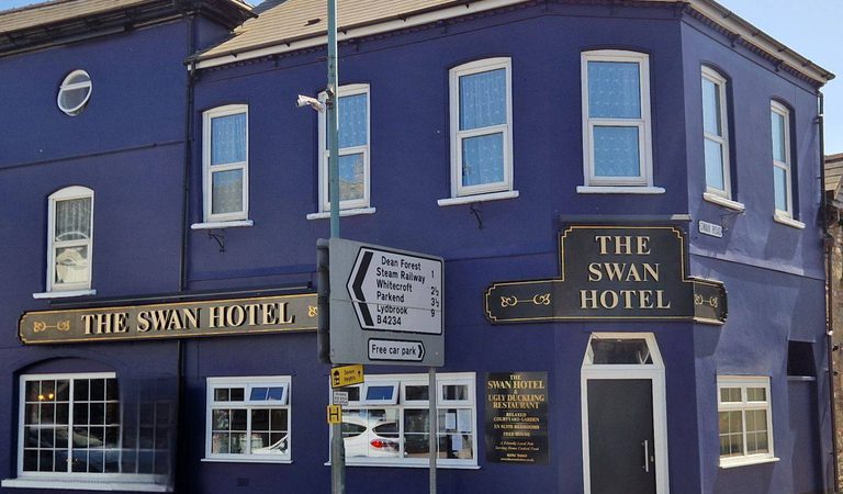 The Swan Lydney image from Newere Street