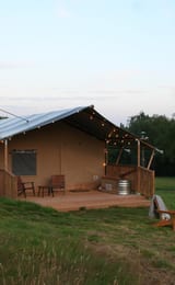 Seven Hills Glamping Safari Hut