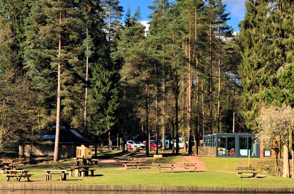 Mallards cafe 666671369