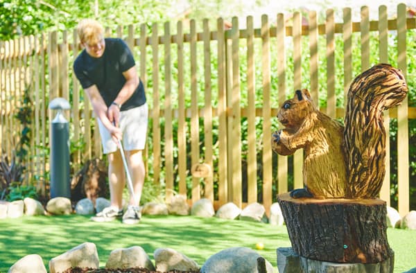 Vdw whitemead adventuregolf 4 1678420423